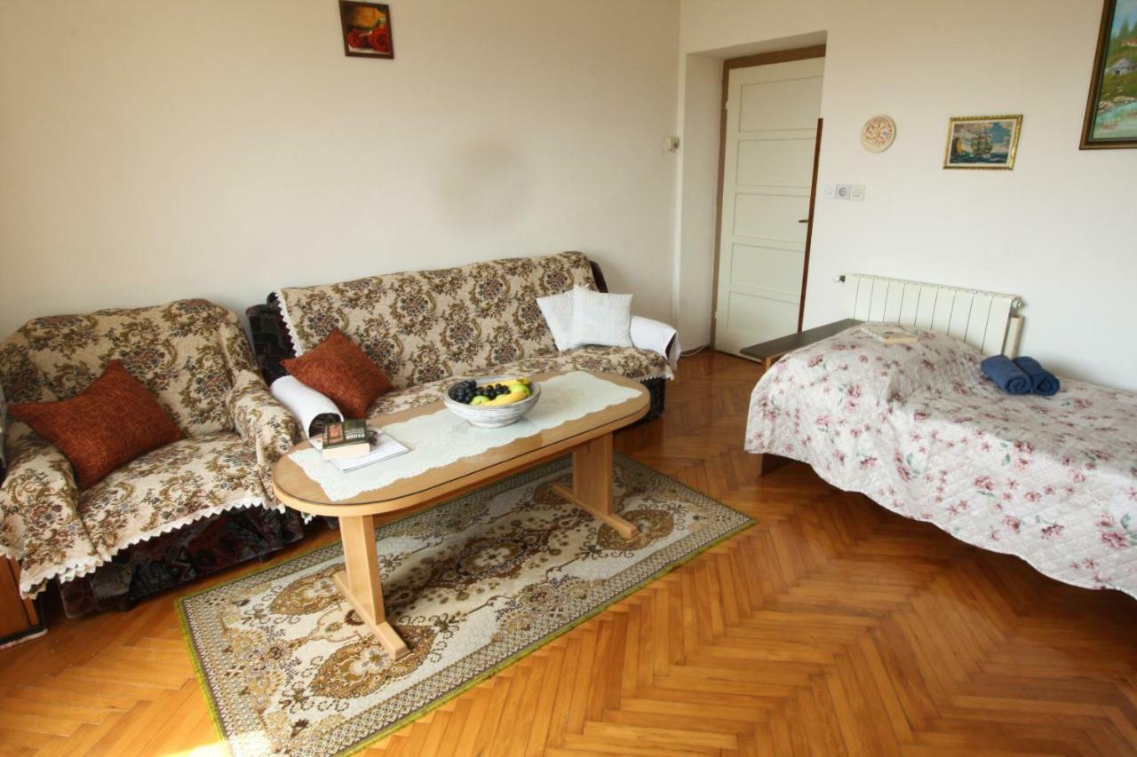 PUY Apartment Persich מראה חיצוני תמונה