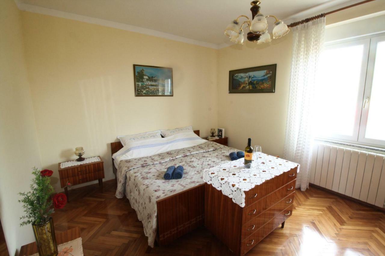PUY Apartment Persich מראה חיצוני תמונה